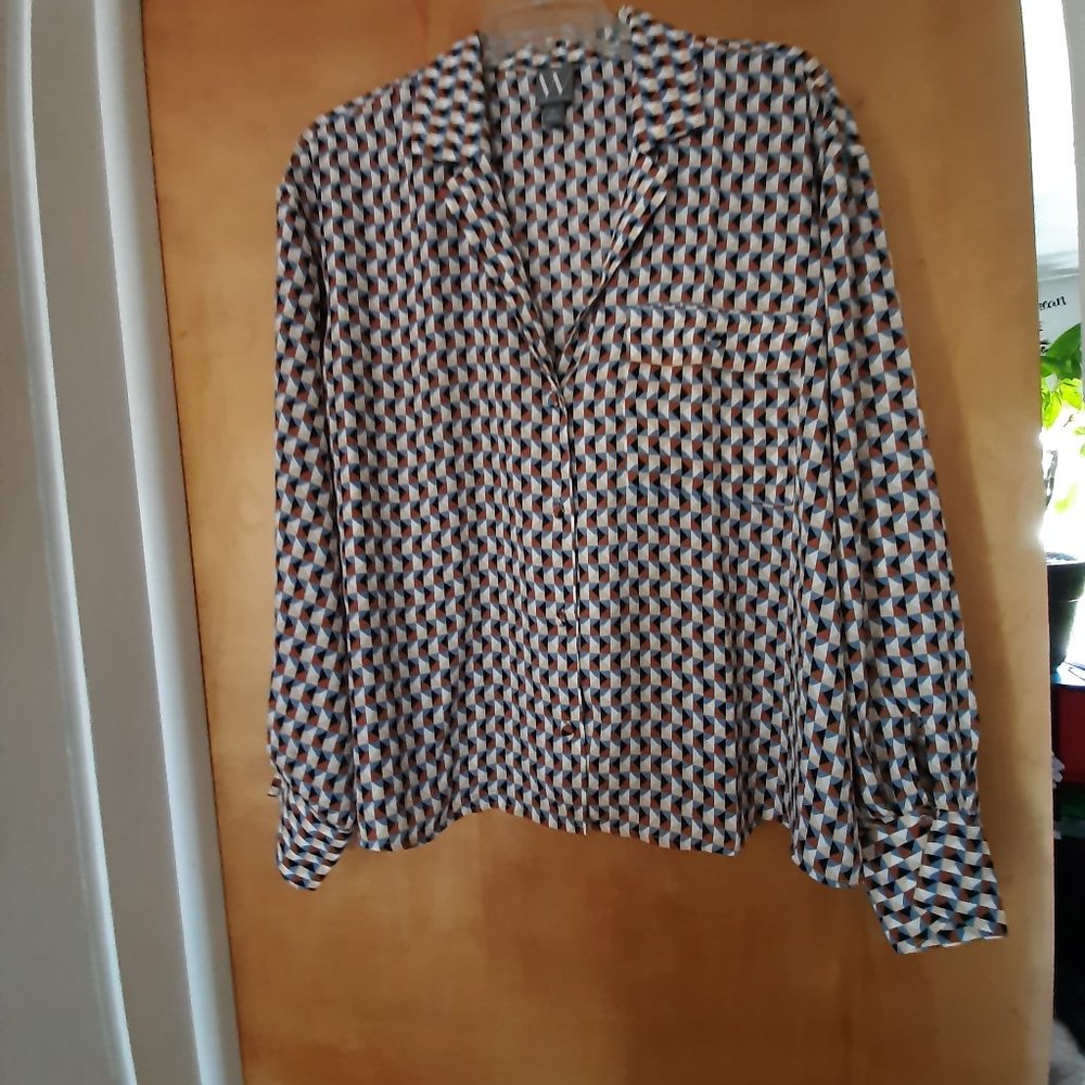 Geo pattern button down